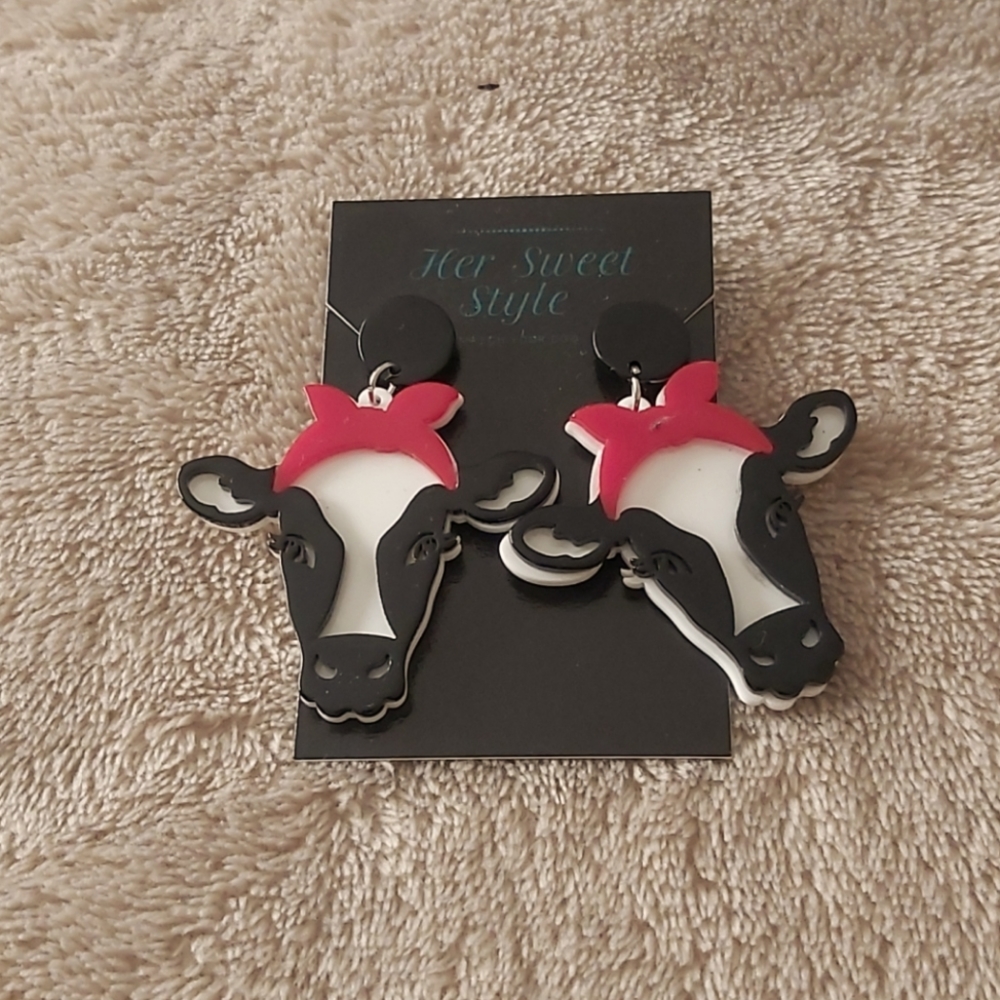 Cow 🐄 Earrings